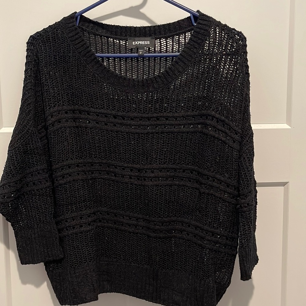 Never worn Express crop raglan sleeve sweater